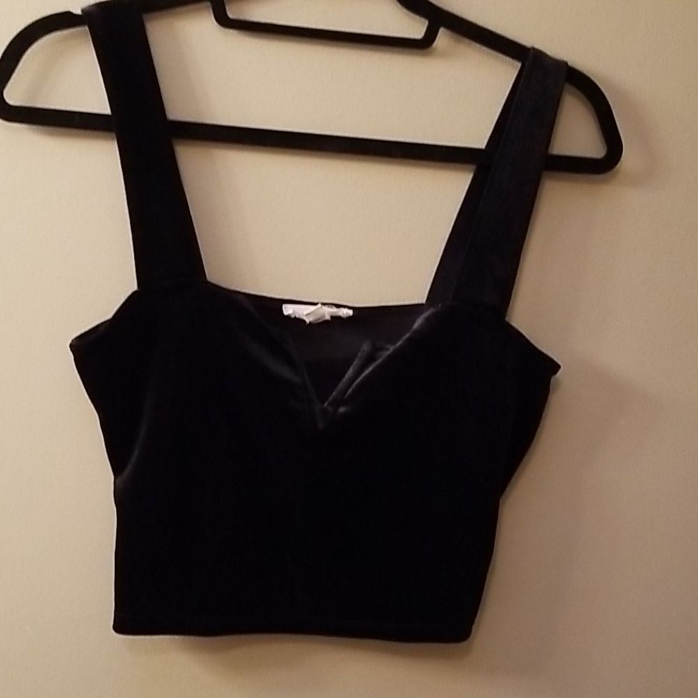 Faux velvet sexy black crop top